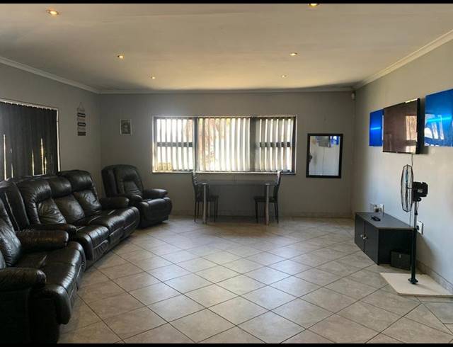 3 BEDROOM HOUSE FOR SALE IN SAREPTA